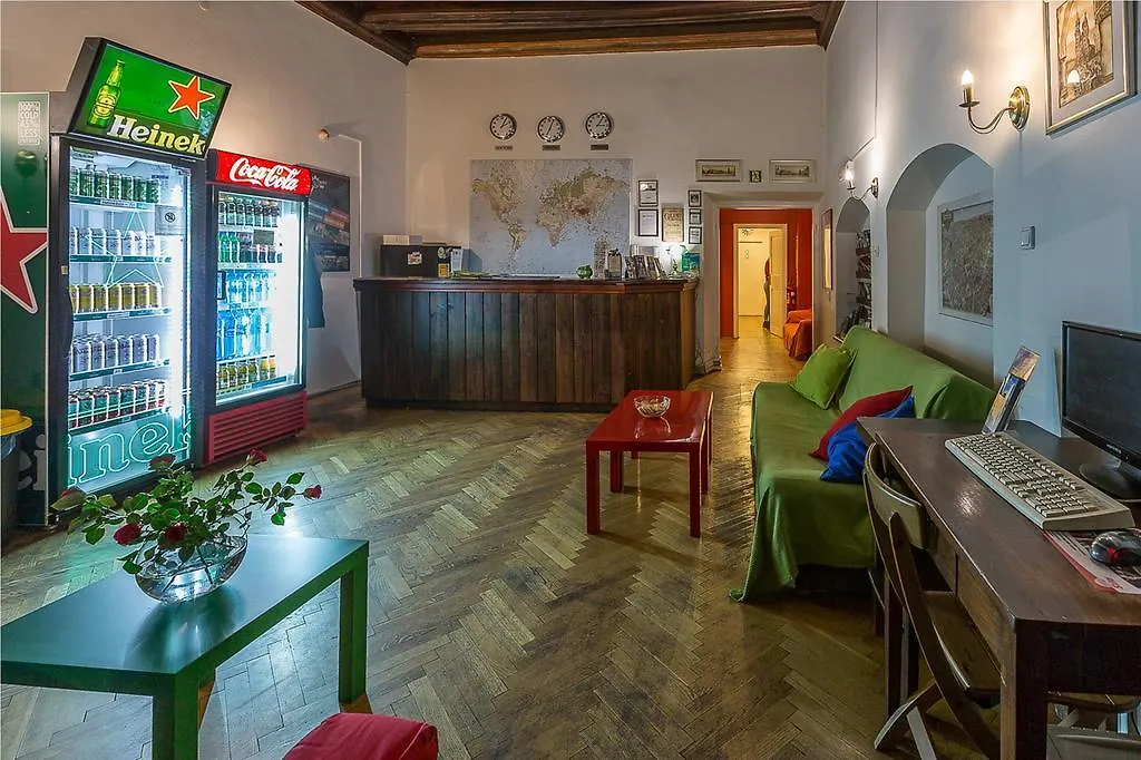 Kontakte von Cracow Hostel